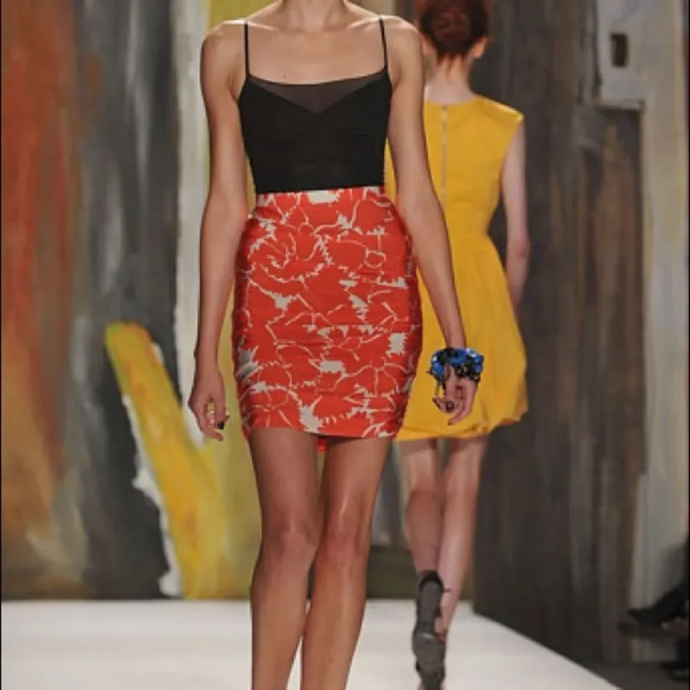 Tracy Reese Black Poly Viscose Camisole large NWT - Picture 4 of 16